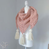 chunky triangle scarf on mannequin 