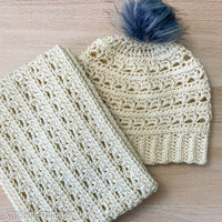 crochet beanie and cowl matching set